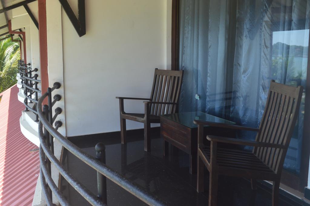 Gayana Guest House Kanattagoda Ngoại thất bức ảnh