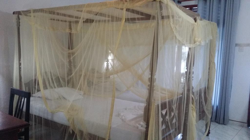 Gayana Guest House Kanattagoda Ngoại thất bức ảnh